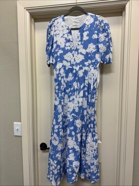 Tuckernuck Blue & White Floral Midi Dress